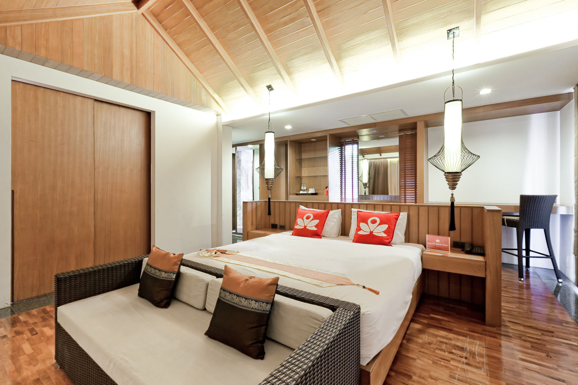 Готель Zen Premium Chalong Phuket Екстер'єр фото